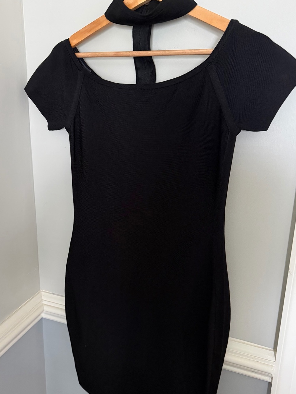 Marciano by Guess Classic Black Short-Sleeve Women's bodycon Dress Size Large